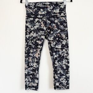 LULULEMON Wunder Under High Rise Crop Leggings Floral Design Size 6